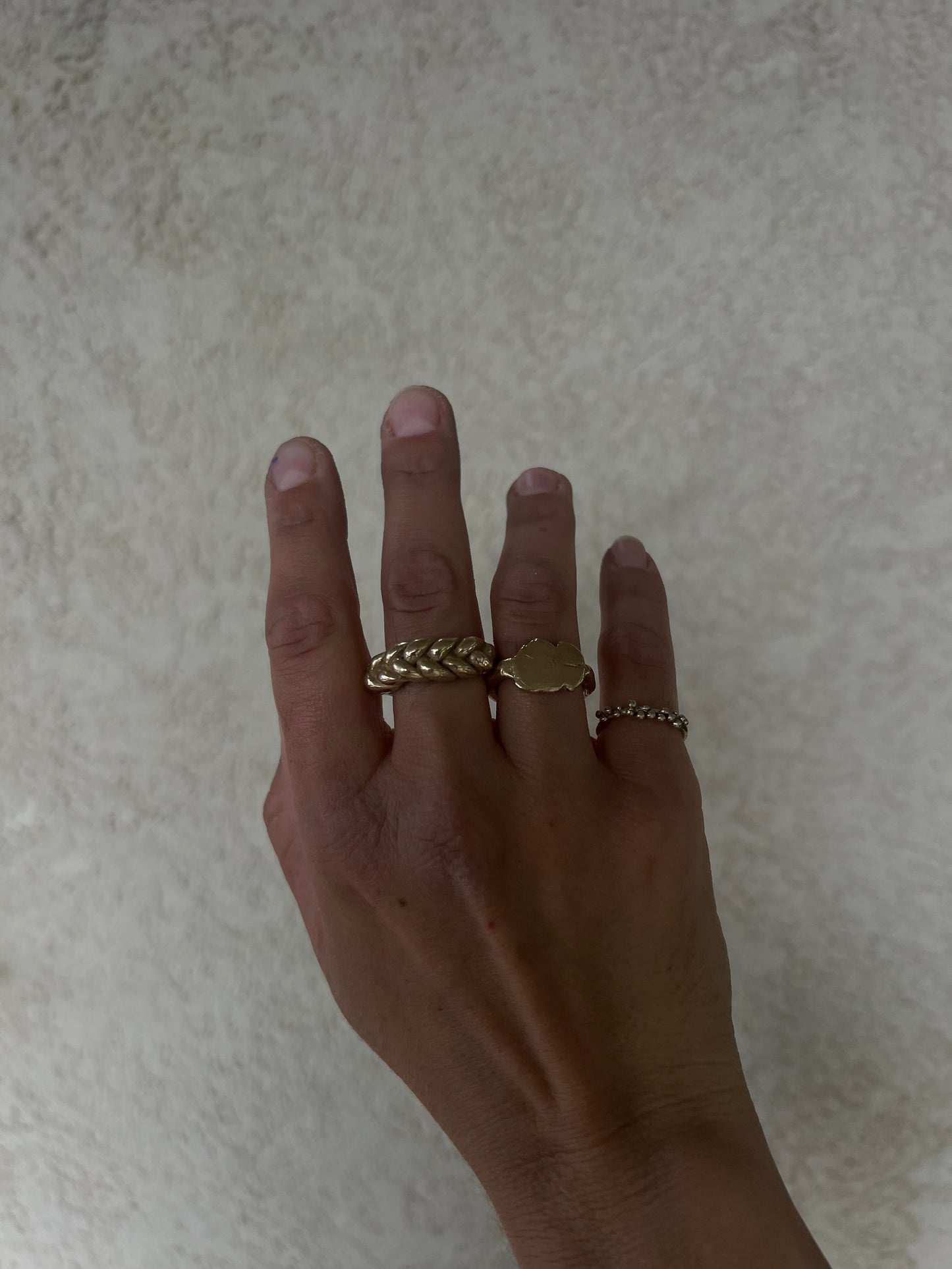 Pearls Ring Gold