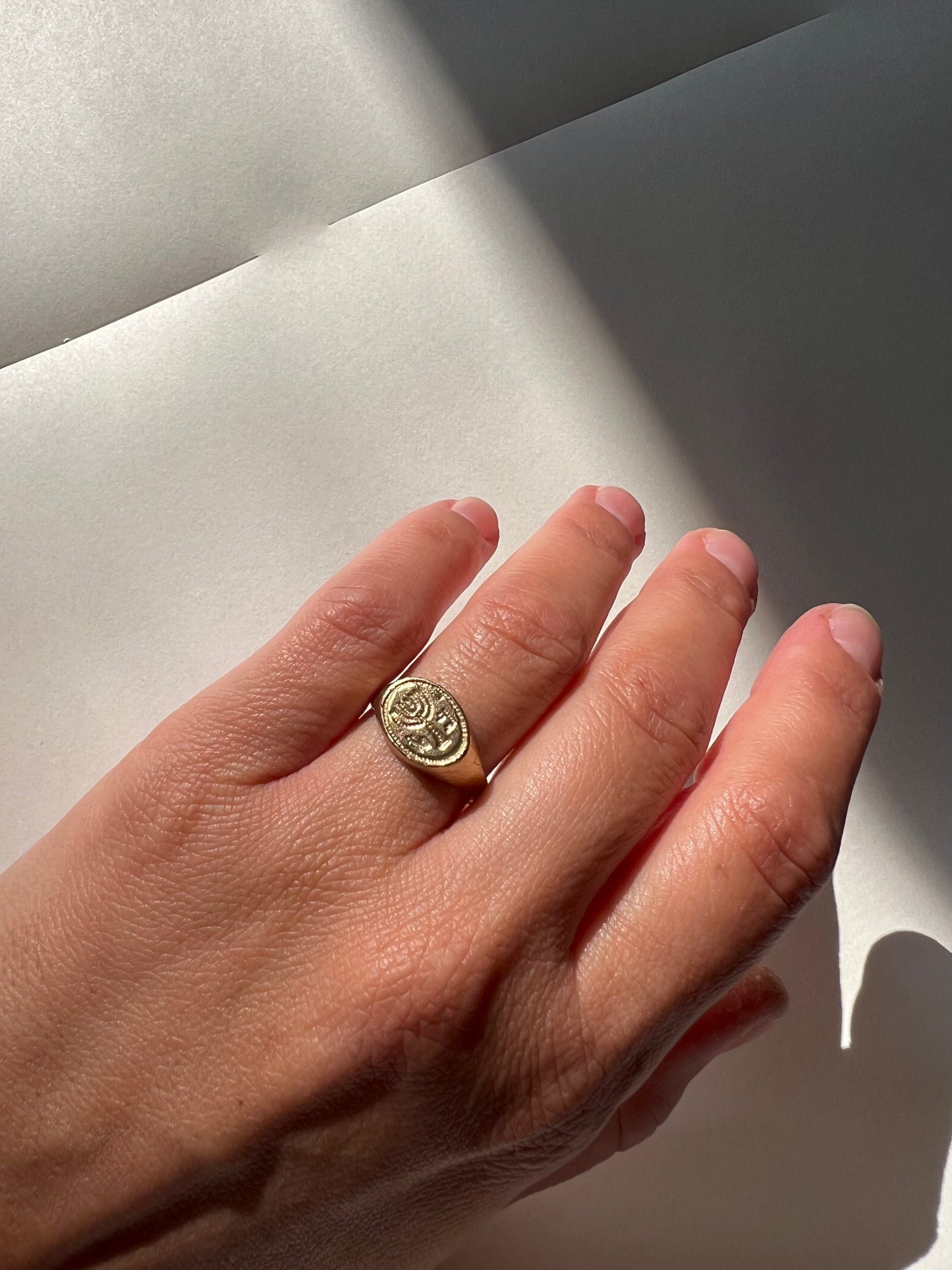 Menorah Ring