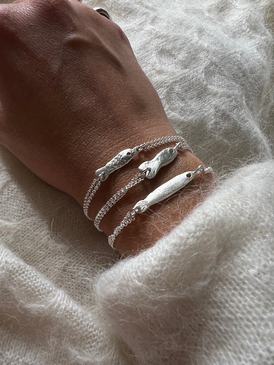 The fish bracelet