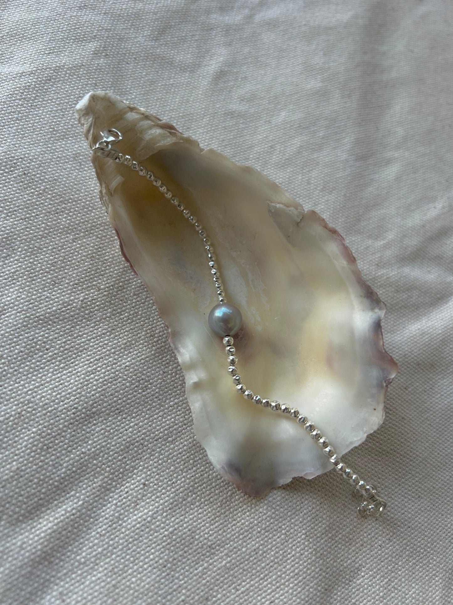 Beaded pearl bracelet