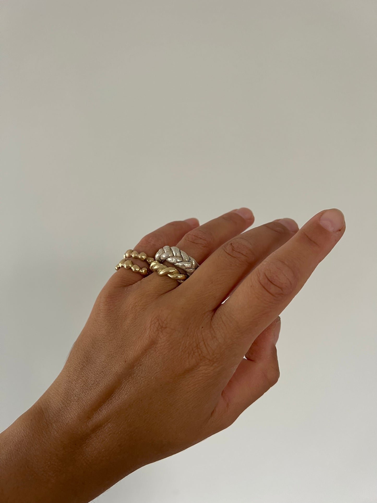 Hallah Ring