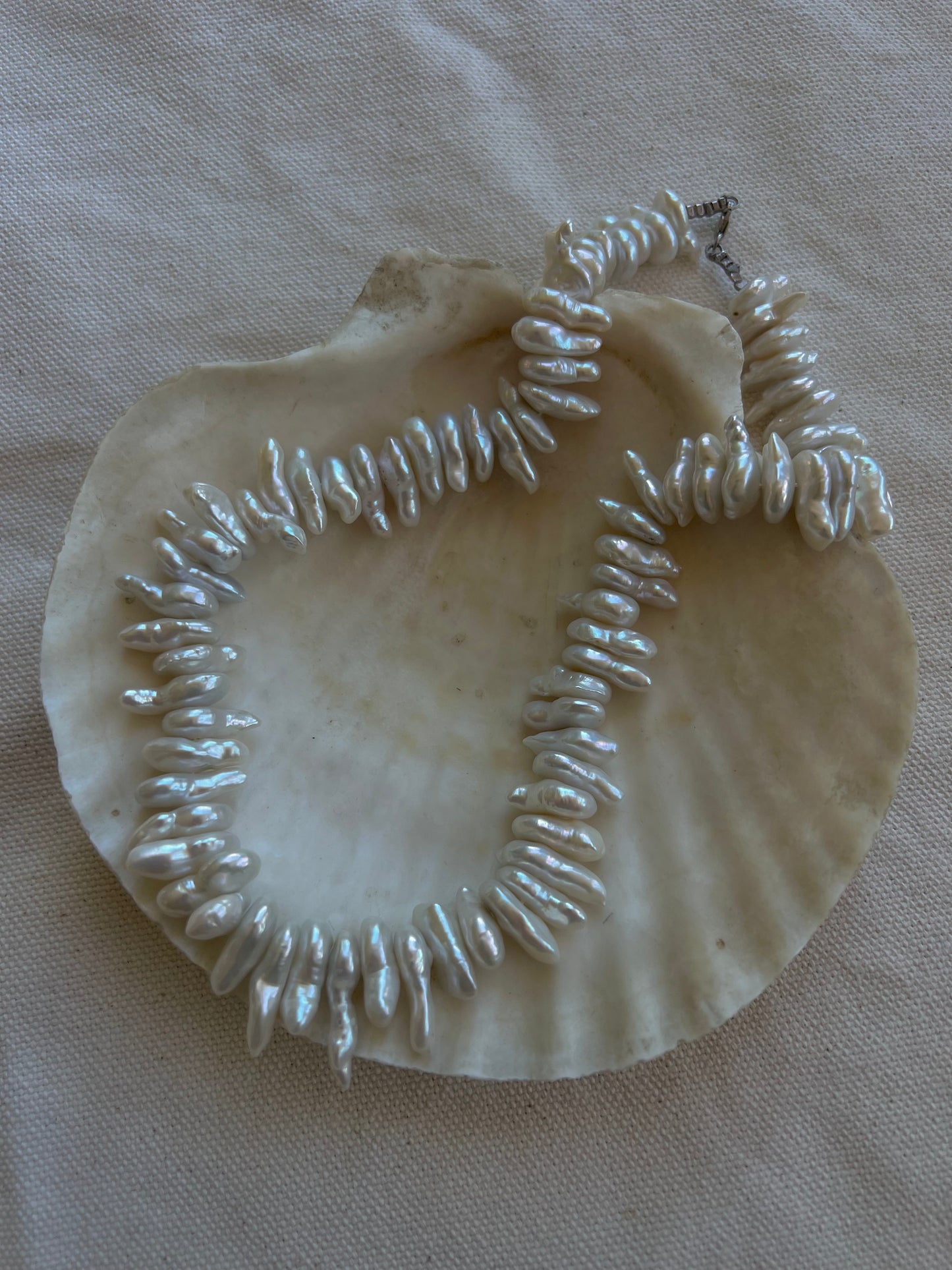 Raw drops pearls