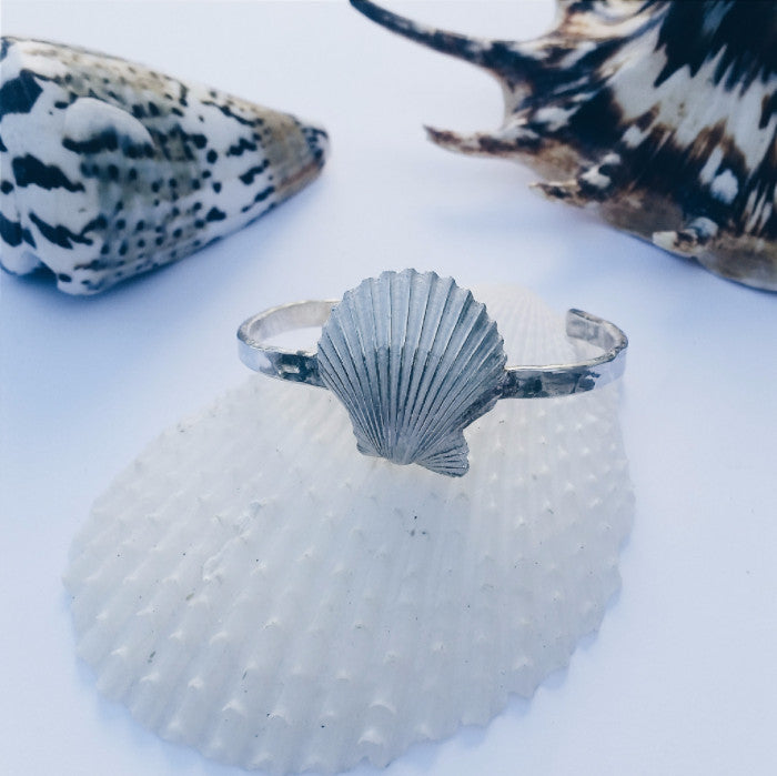Clam Bracelet