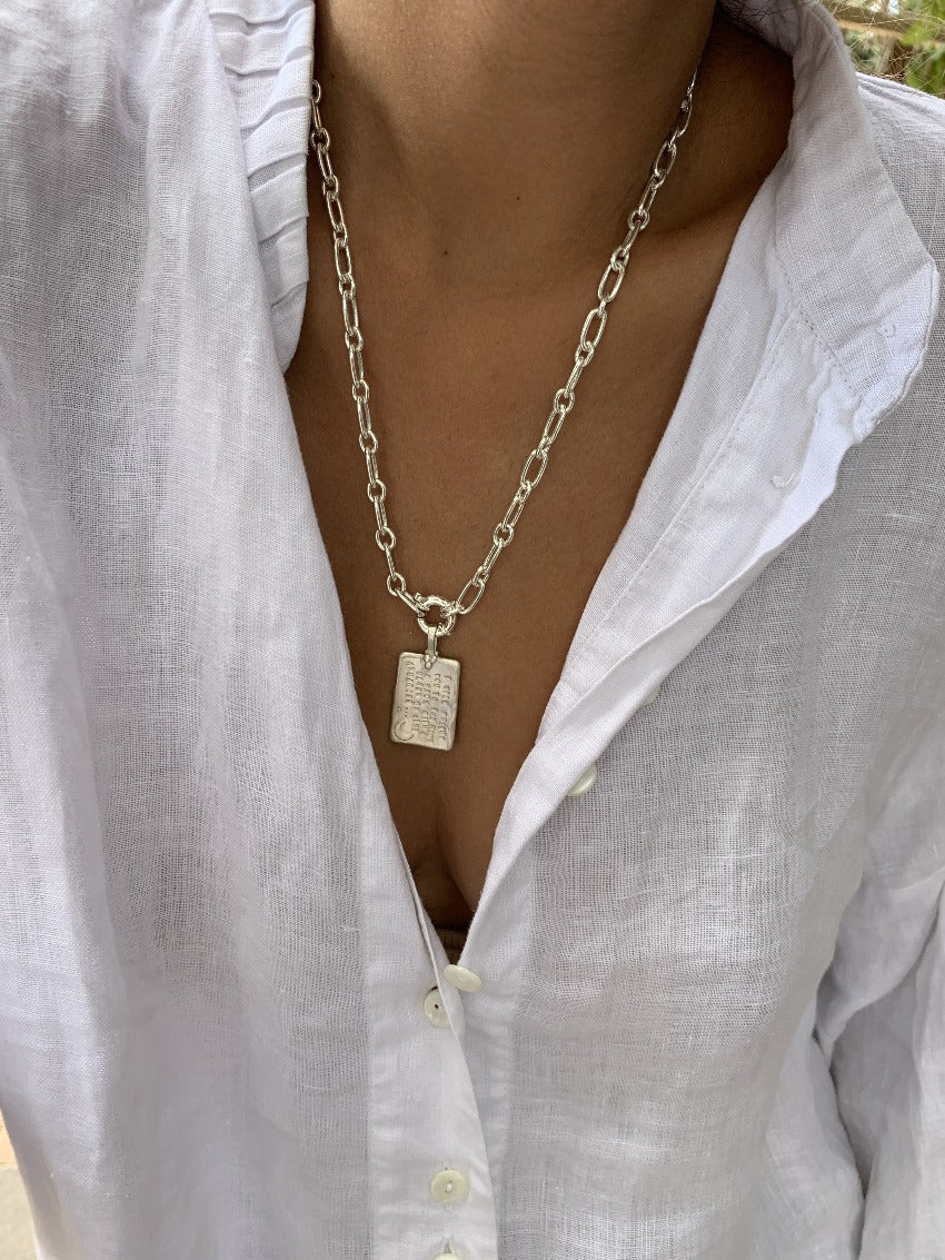 Chain NO°2 and love bible
