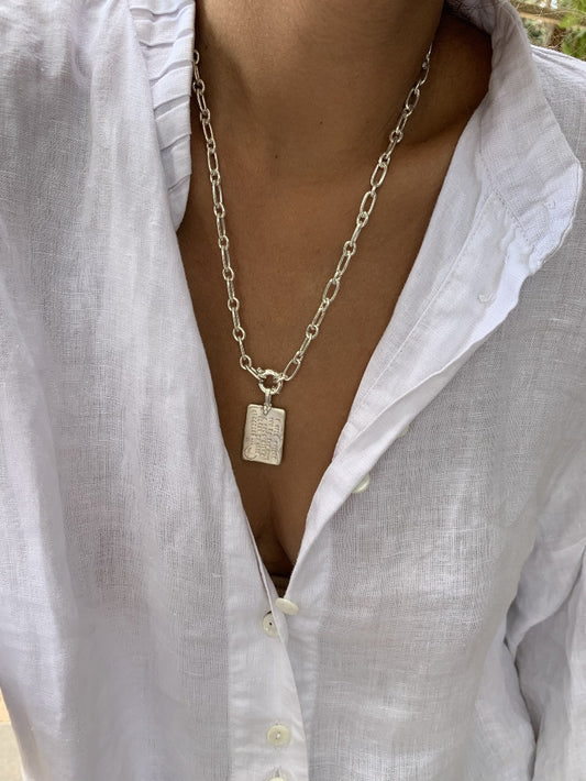 Chain NO°2 and love bible
