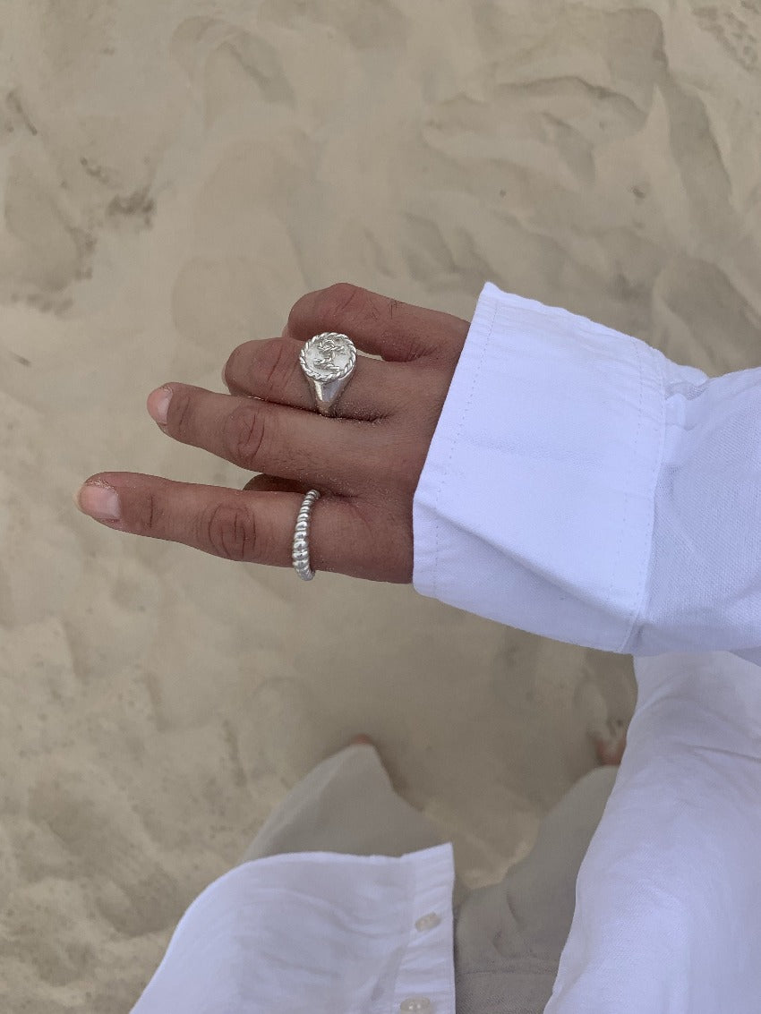 The Makmel Ring