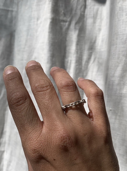 Chain band