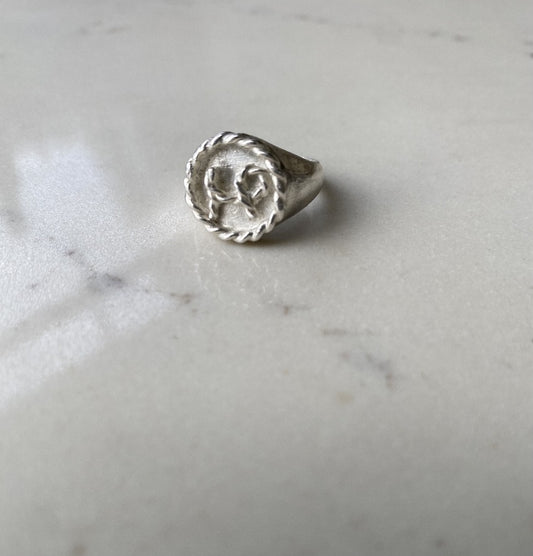 The Makmel Ring