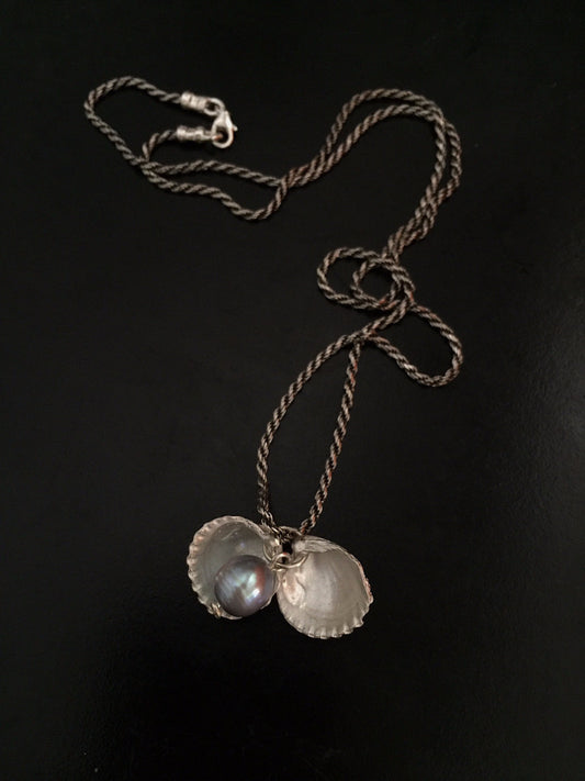 Double LIO shell & pearl
