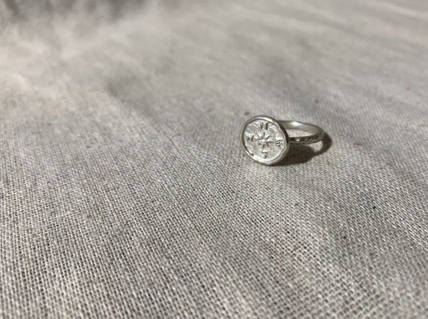 Compass ring