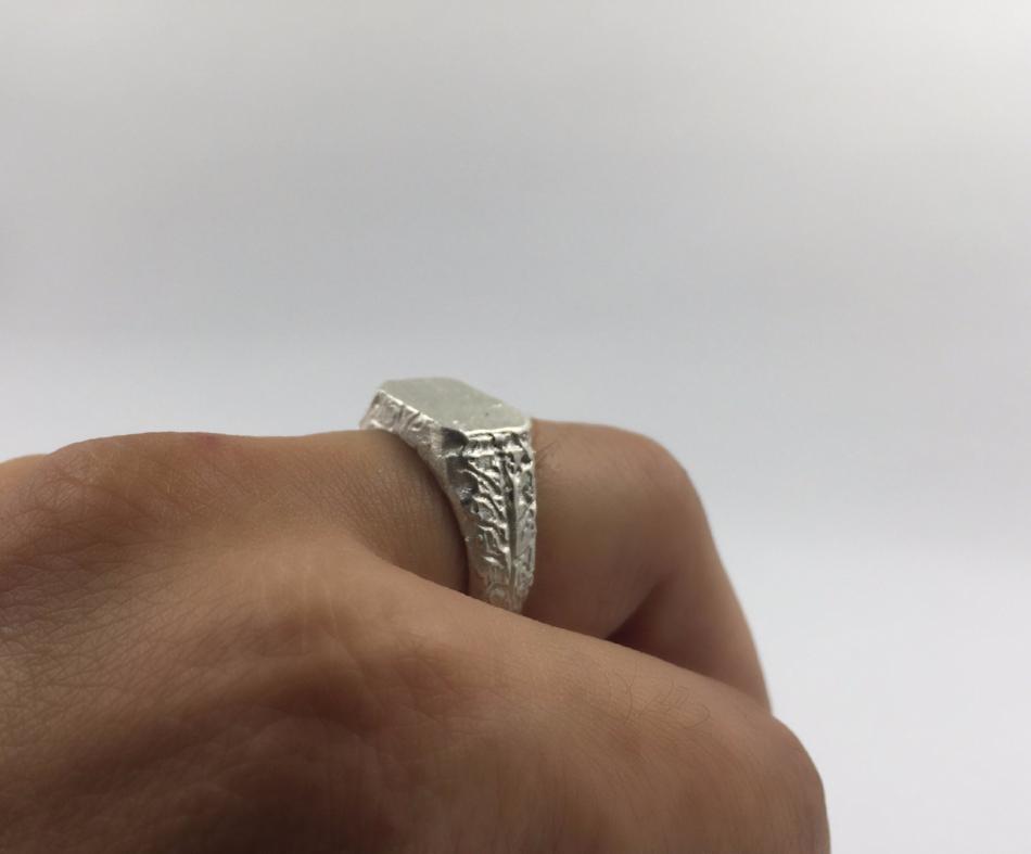 Raw signet ring