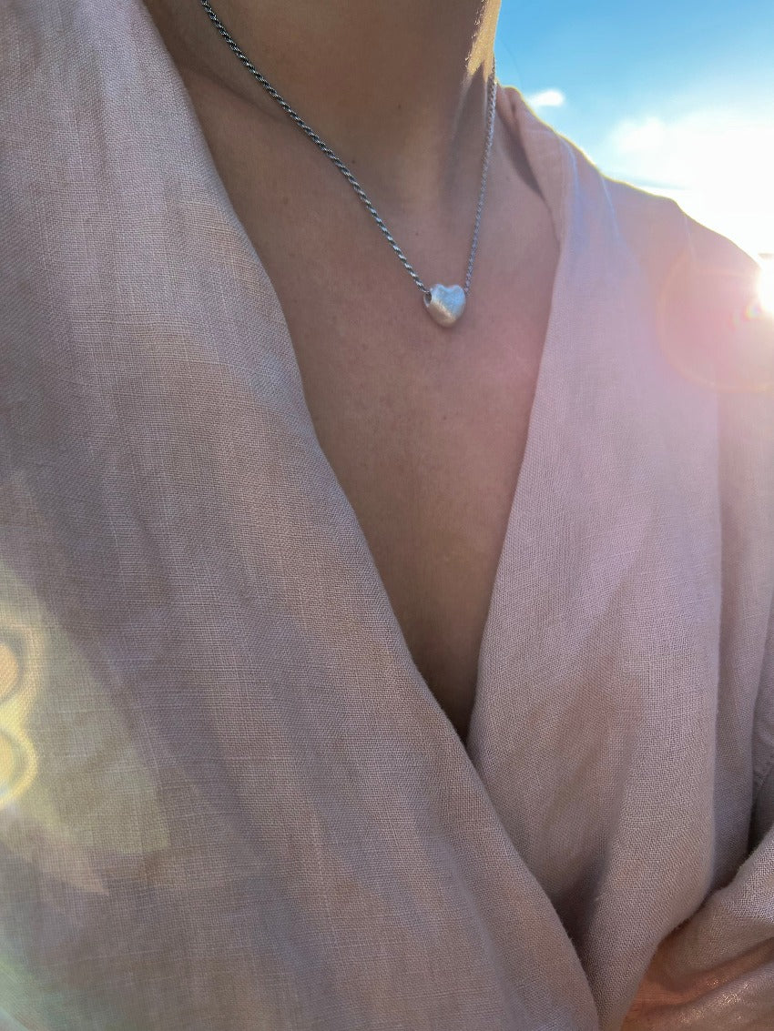 One heart necklace