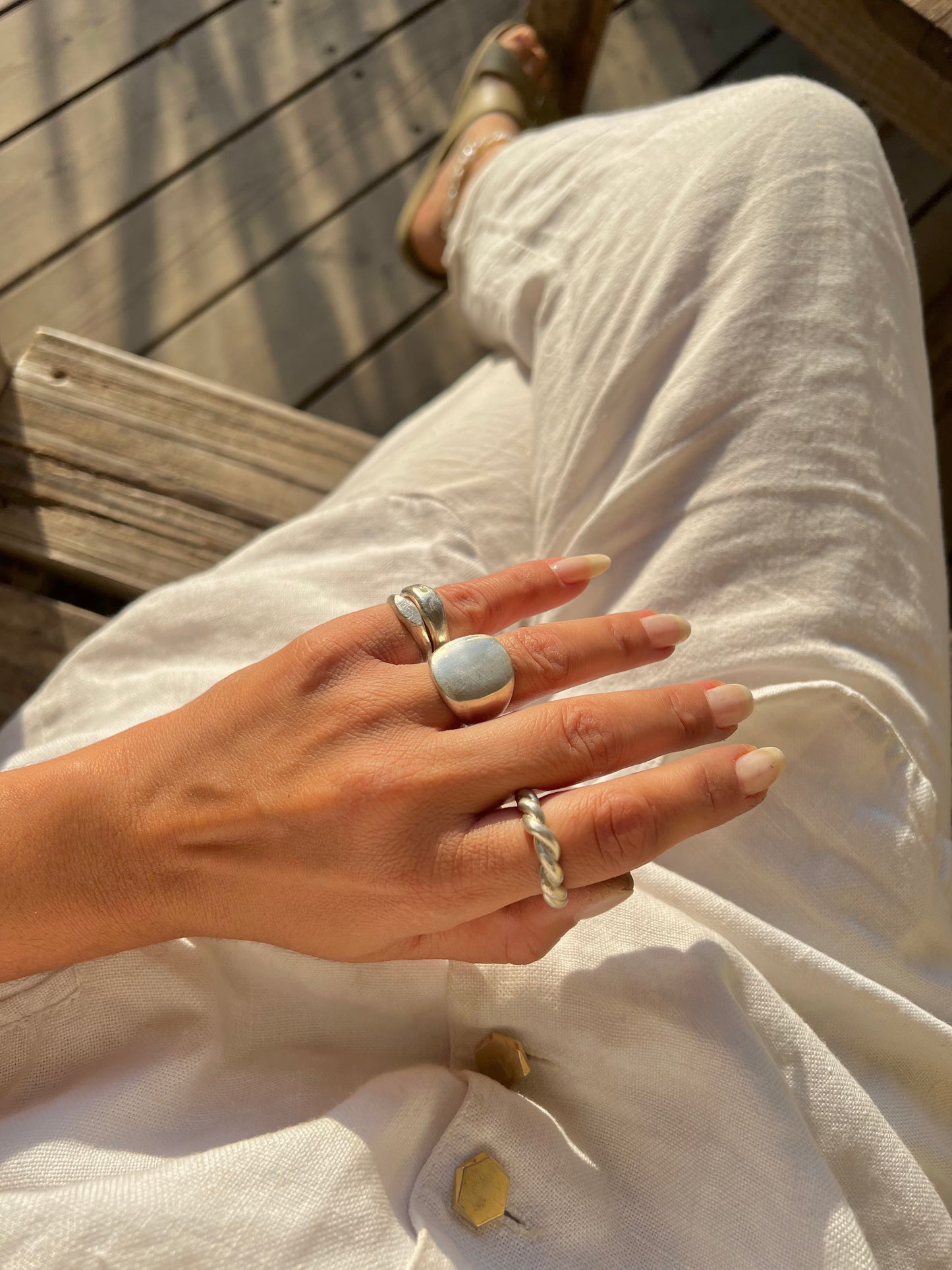 Square signet ring