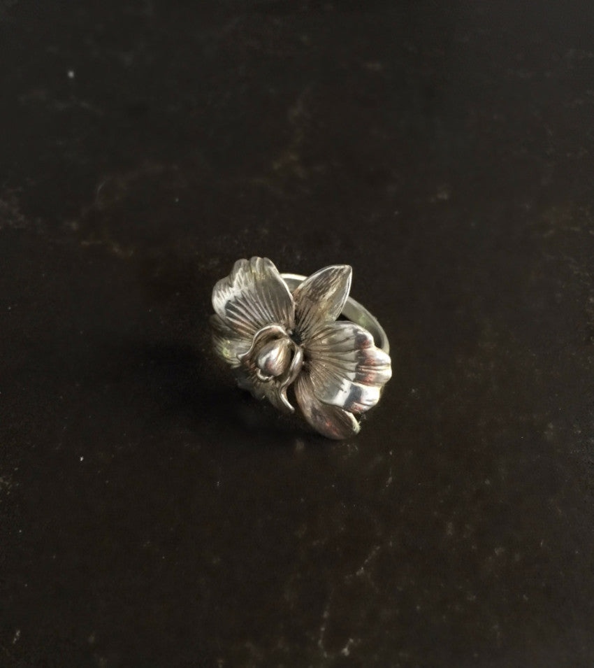 Wild Orchid -Ring