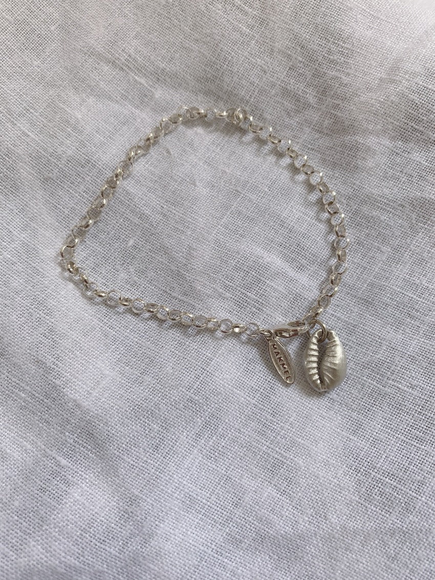 cowrie seashell silver bracelet Makmel