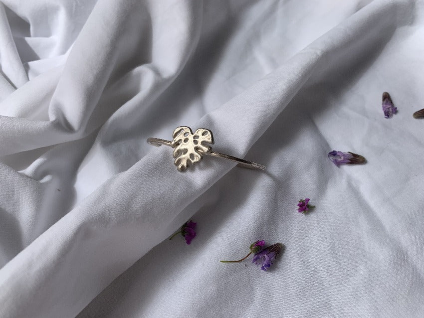 Monstera bracelet