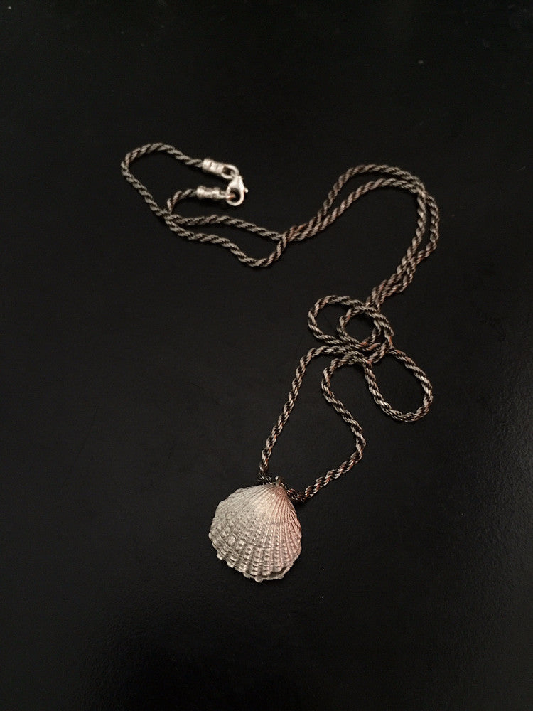 Double LIO shell & pearl