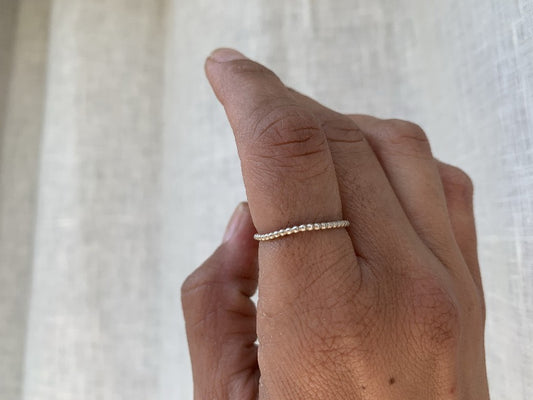 Dots ring