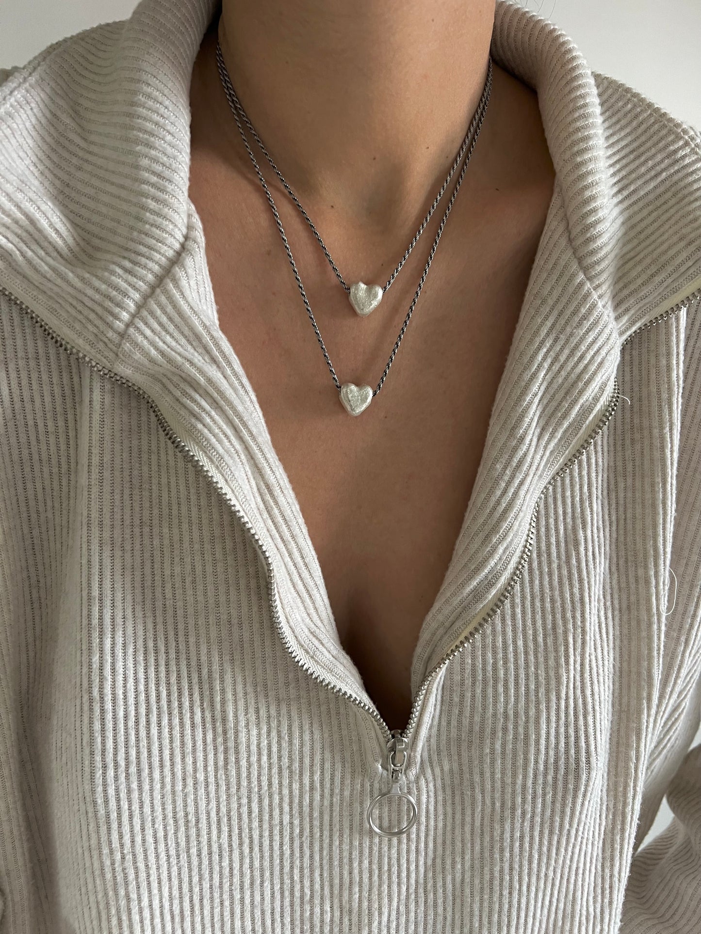 One heart necklace