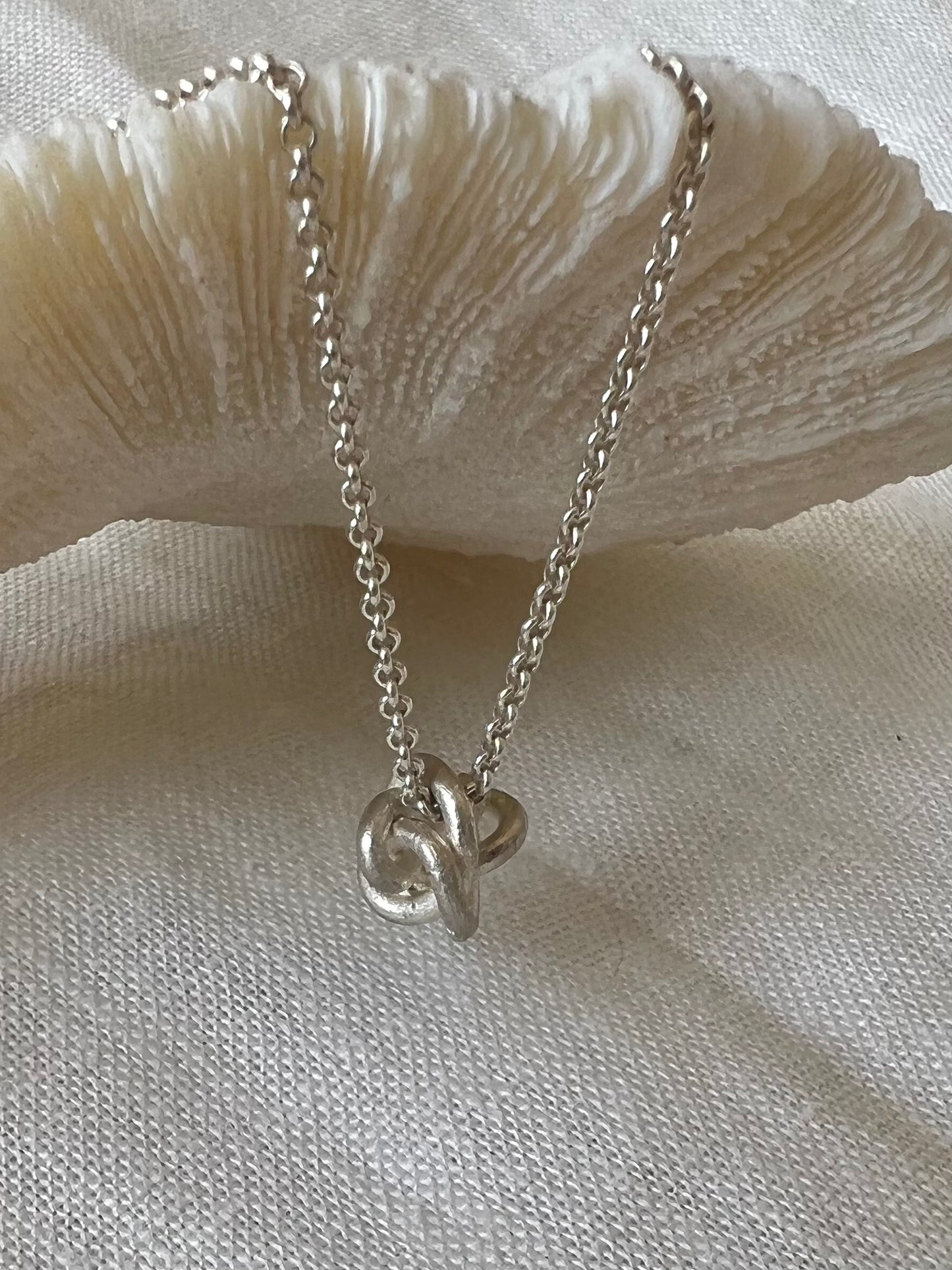 Knot necklace- short
