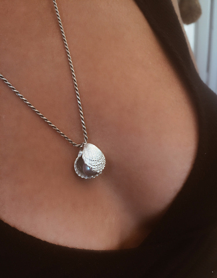 Double LIO shell & pearl