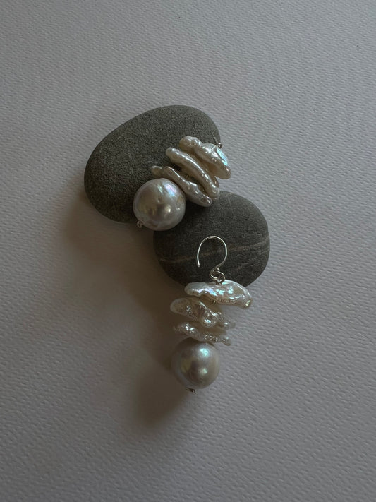 Giant raw pearls earrings