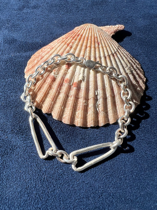 Love brings Love bracelet
