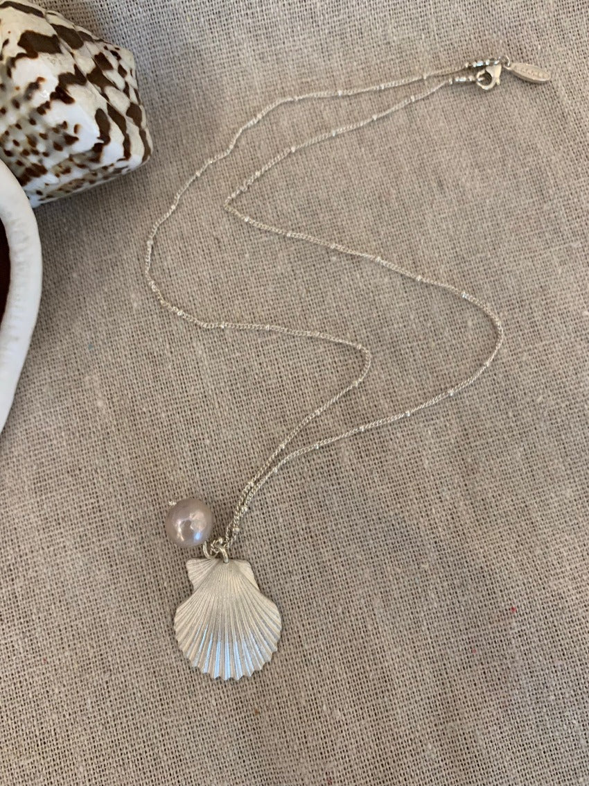 Pearl & Seashell