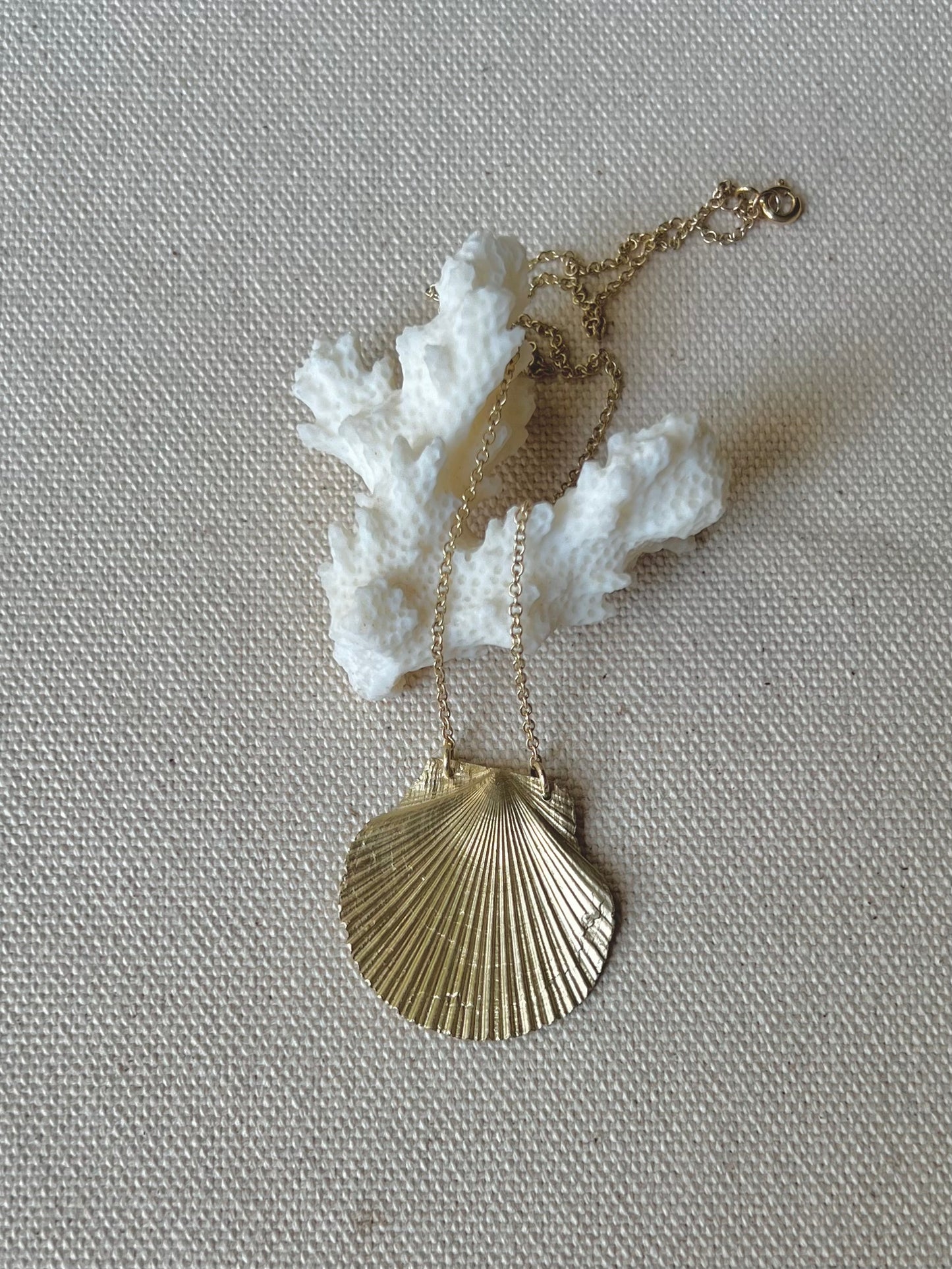 Mexican Seashell- Gold